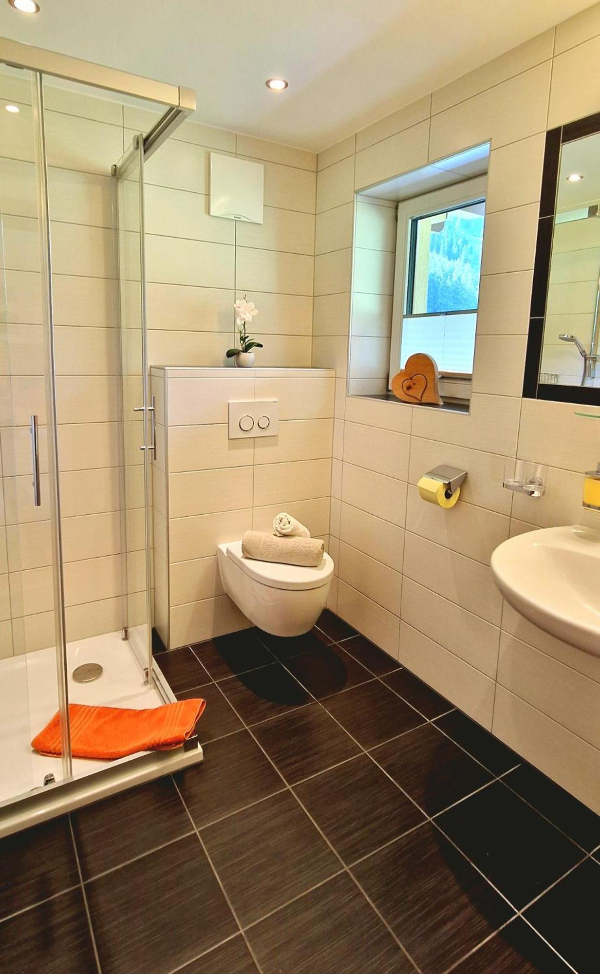 Haus Marchegg Lägenhet Tux Exteriör bild